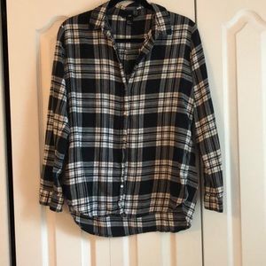 Plaid long sleeve button up